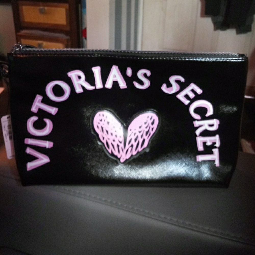 Victoria Secret large makeup bag BNWT